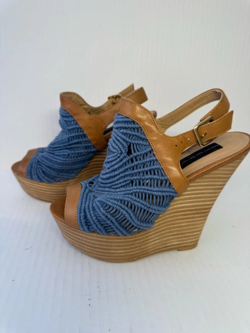 Steve Madden Blue Macramé Wedge Sandals Size 6 Resort Boho Platform Heels
